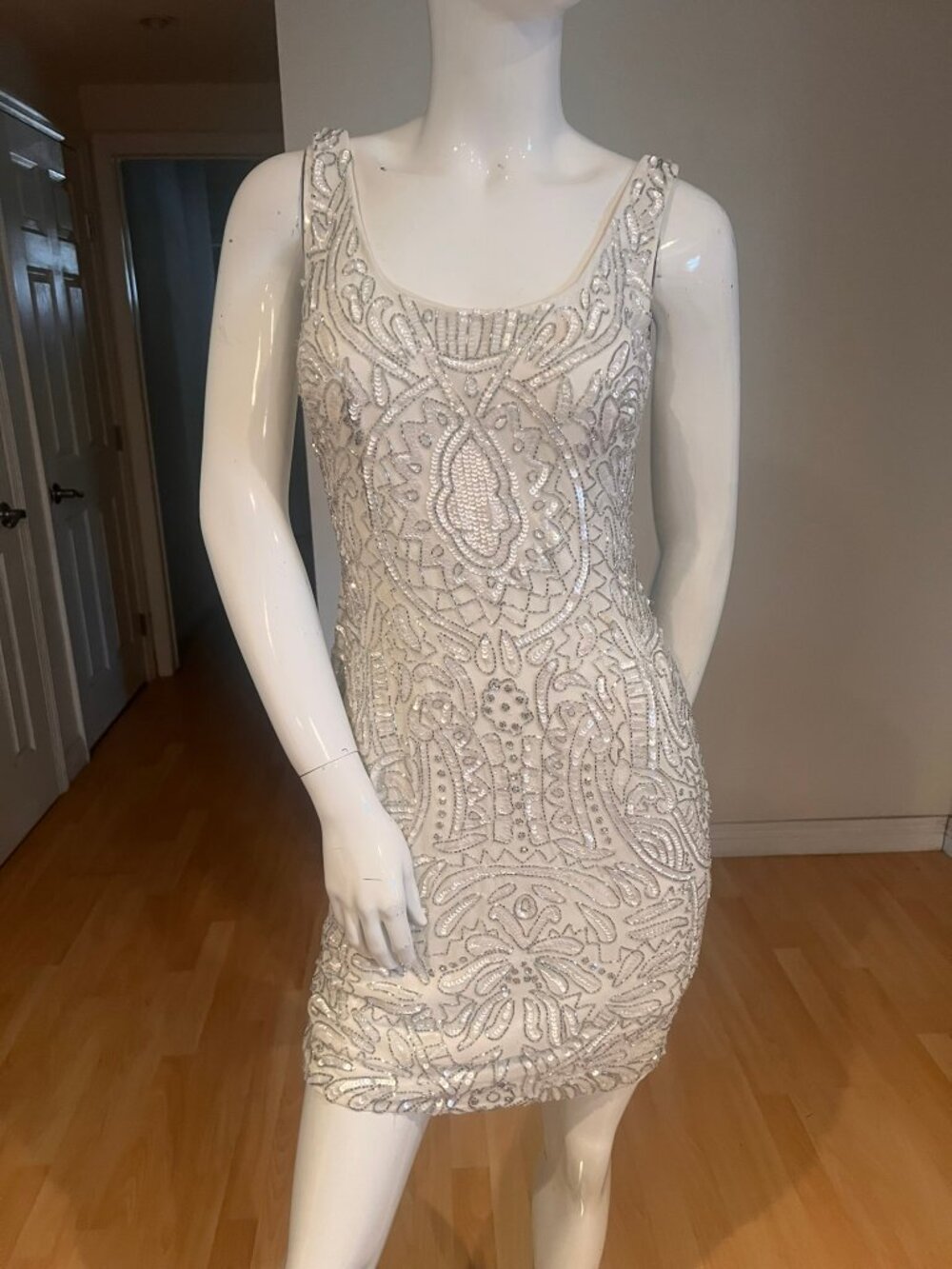 AIDAN MATTOX BEADED EMBELLISHED SHEATH DRESS SIZE 2 US BRIDE